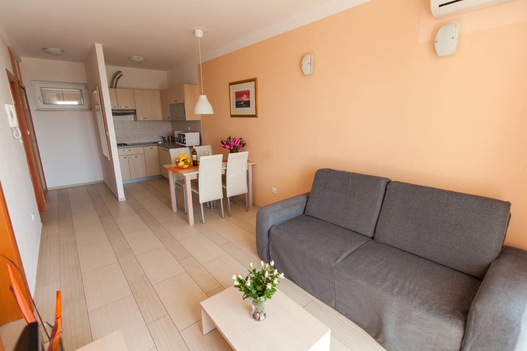 Apartment Ana Selce Exterior foto